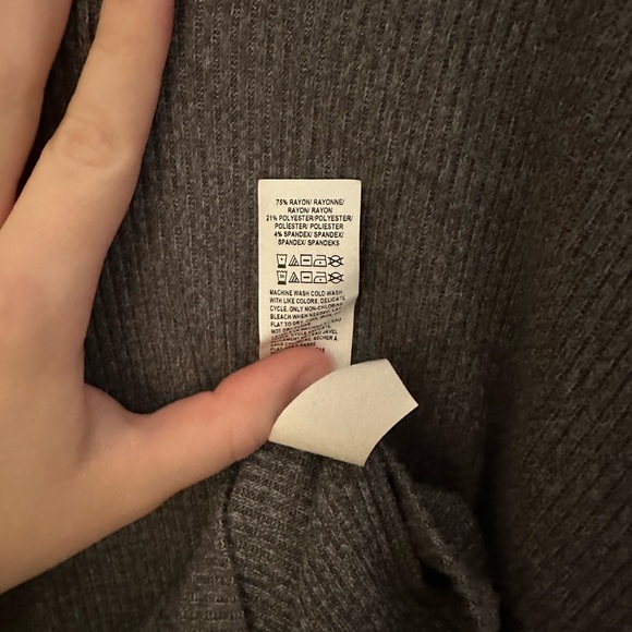 Lucky Brand Flowy Long Sleeve Top - Picture 4 of 6